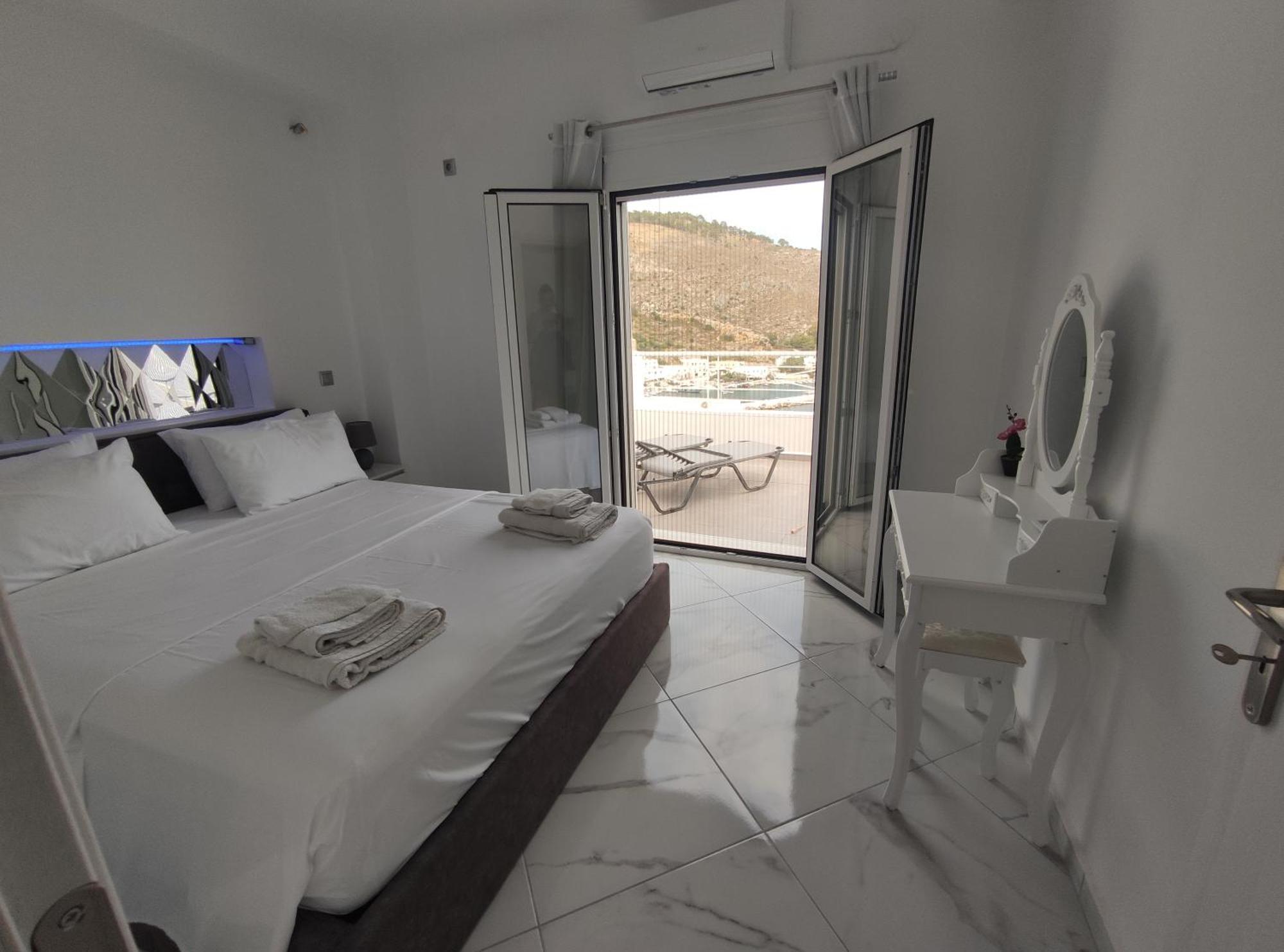 Appartement Infinity Blue Panteli